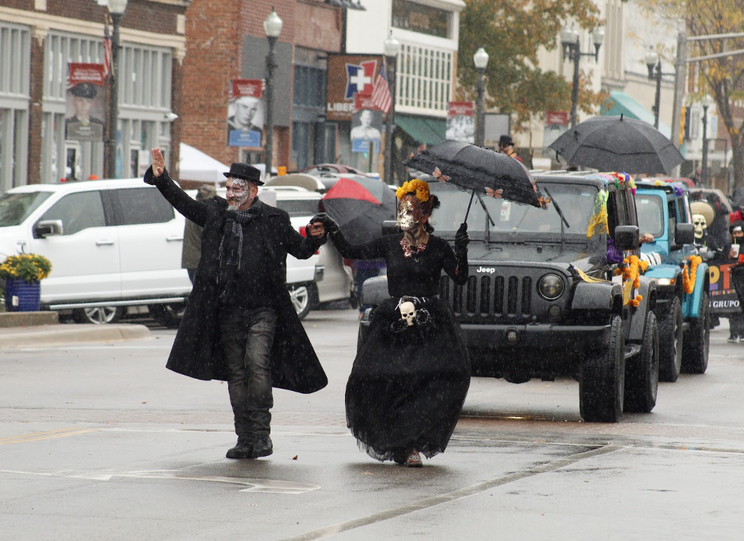 Hispanics of Today and Tomorrow and Emporia Main Street hosted Emporia&#8217;s Dia De Los Muertos Festival on Oct. 28. This festival featured booths, food trucks, and a morning parade.