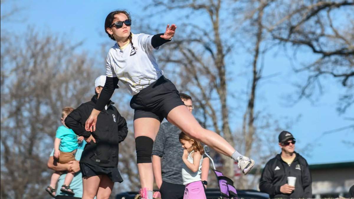No. 1 ESU women&#8217;s disc golf boasts No. 1 ranked player Atlanta Krueger