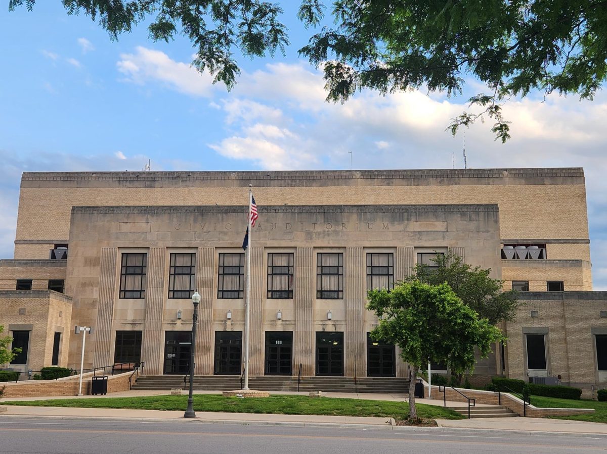 Spring commencement for Emporia State graduates will take place on Friday, May 15 and Saturday, May 16 at William Lindsay White Civic Auditorium. White Auditorium is located at 111 E. 6th Avenue. 